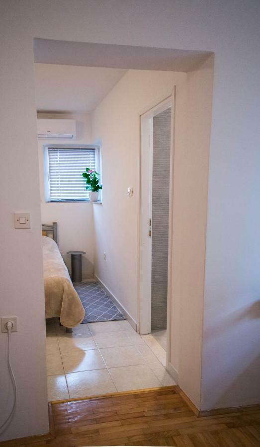 Duje & Roko Apartments Šibenik Exteriör bild